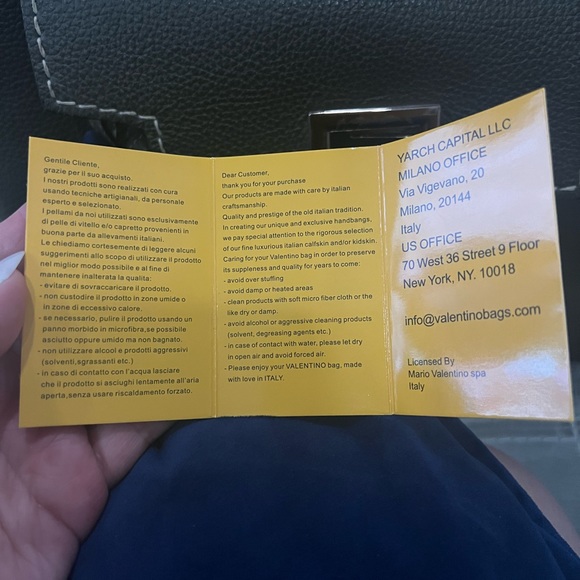 Valentino army green handle- crossbody strap certificate of quality included - Picture 2 of 9